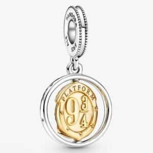Brand New Retired Pandora x Harry Potter 9 3/4 Hedwig Spinning Dangle Charm